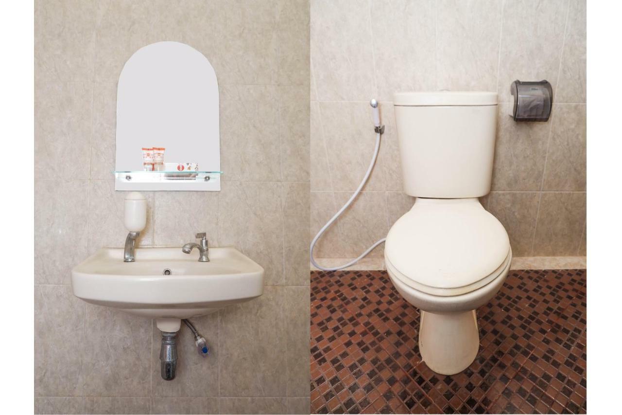 Oyo 405 Wisma Yosoputro Tanjungtirto エクステリア 写真