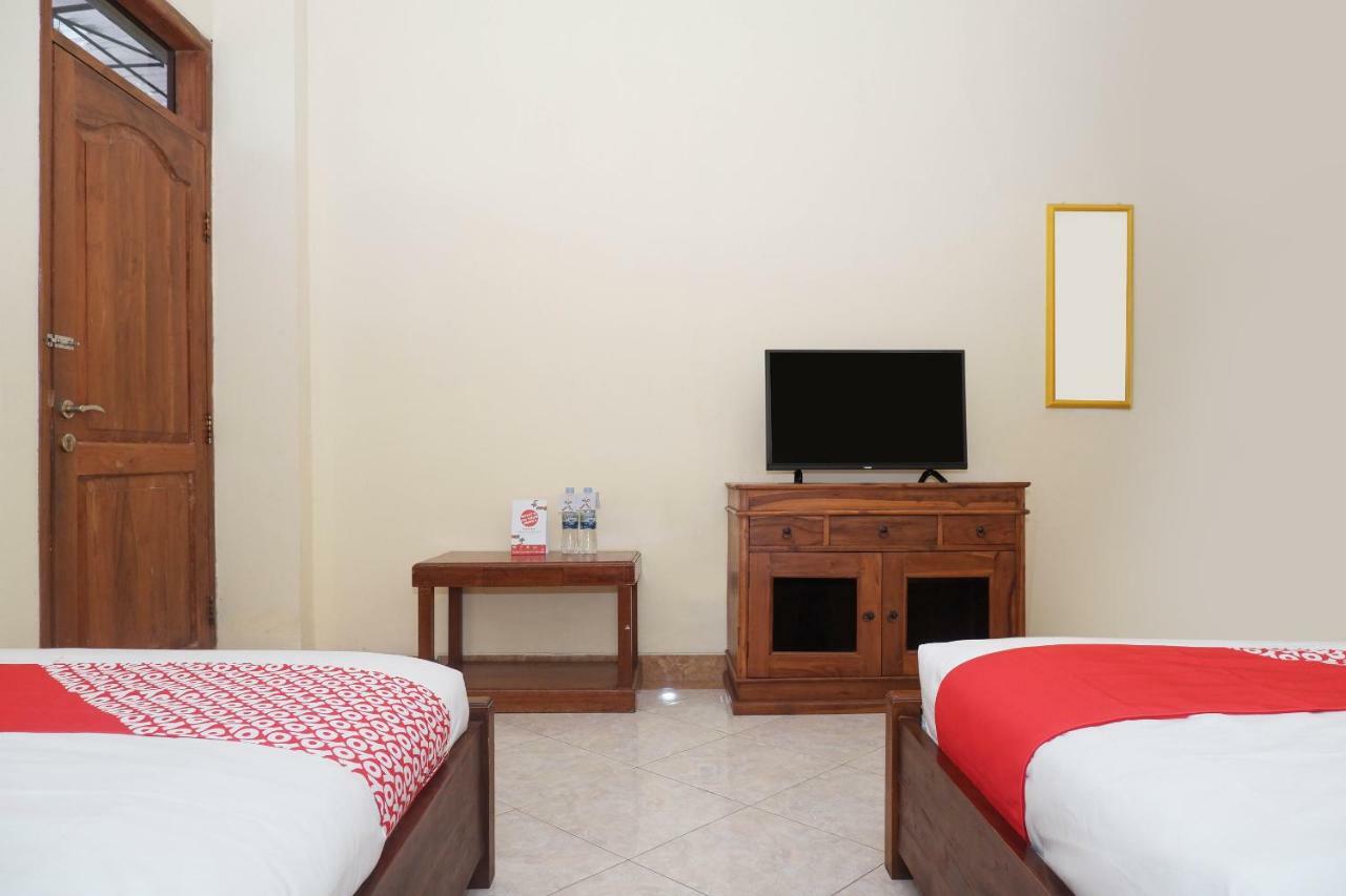 Oyo 405 Wisma Yosoputro Tanjungtirto エクステリア 写真