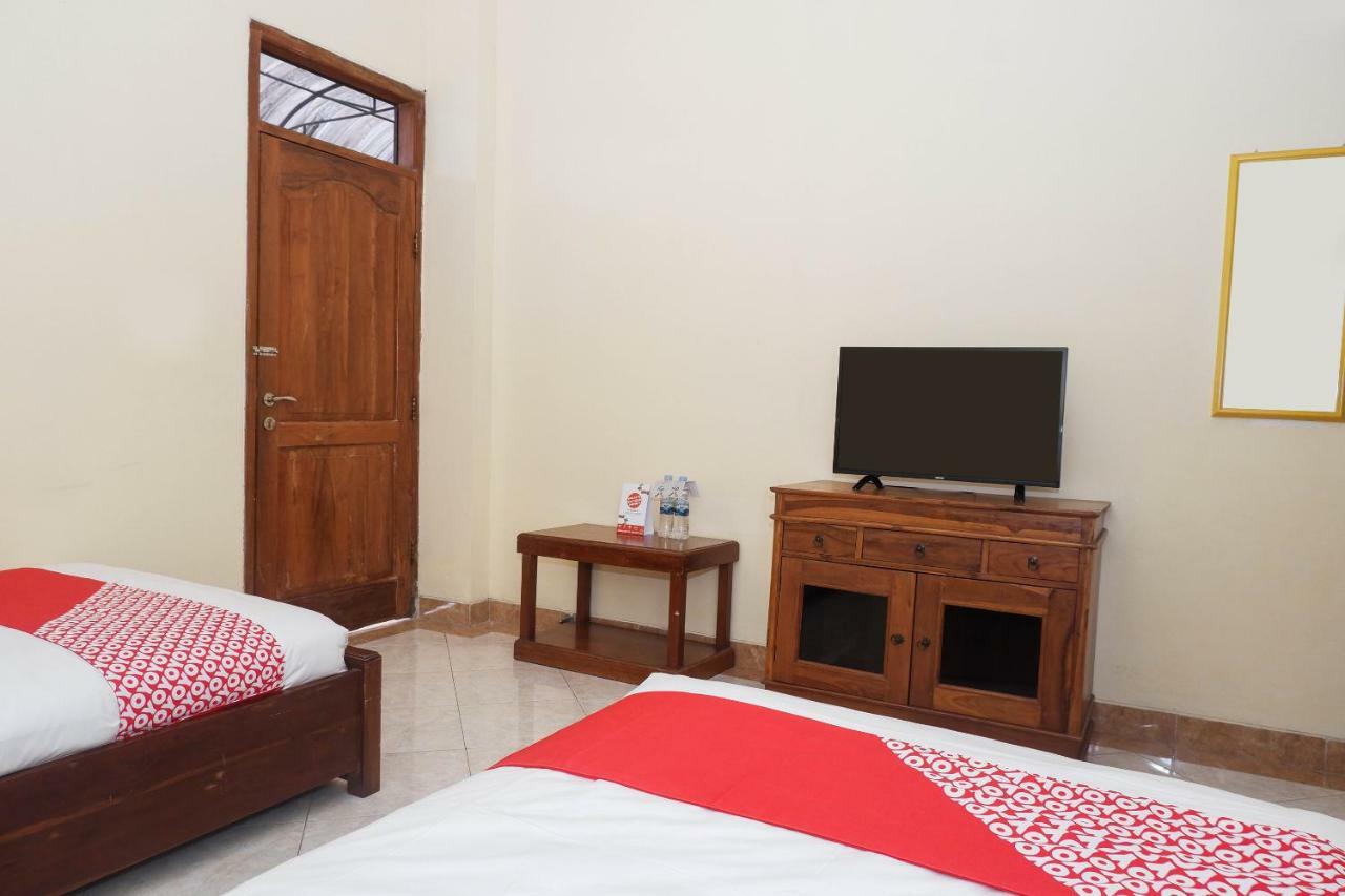 Oyo 405 Wisma Yosoputro Tanjungtirto エクステリア 写真