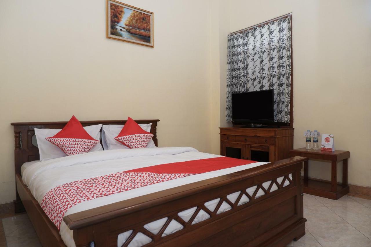 Oyo 405 Wisma Yosoputro Tanjungtirto エクステリア 写真